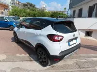Usata Renault Captur 90 CV (66 kW) 2019 Bianco SUV