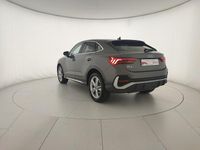 Usata Audi Q3 Sportback S-Line 193 CV (141 kW) 2024 Grigio chronos metallizzato SUV