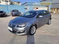 Usata Opel Astra Cosmo 110 CV (80 kW) 2014 Argento Station wagon