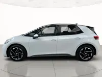 Nuova VW ID.3 Pure 125 kW (170 CV) 2026 Glacier white metallizzato ner Utilitaria