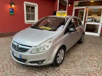 Usata Opel Corsa 75 CV (55 kW) 2009 Grigio Utilitaria
