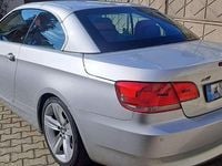 Usata BMW 320 Cabriolet 170 CV (125 kW) 2008 Argento Cabrio