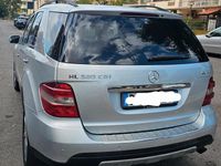 Usata Mercedes ML320 224 CV (164 kW) 2008 Grigio SUV