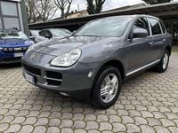 Usata Porsche Cayenne 340 CV (250 kW) 2003 Grigio SUV