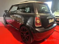 Usata Mini Cooper D 109 CV (80 kW) 2008 Verde Utilitaria