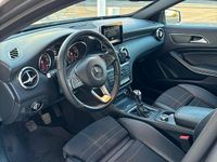 Usata Mercedes A180 Urban 109 CV (80 kW) 2017 Grigio Berlina
