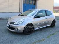 Usata Renault Clio R.S. R.S. 200 CV (147 kW) 2006 Grigio Utilitaria