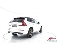 usata Volvo XC60 B4 Geartronic R-design del 2020 usata a Viterbo