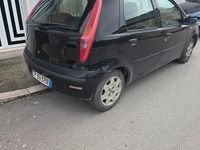Usata Fiat Punto 70 CV (51 kW) 2004 Nero Utilitaria