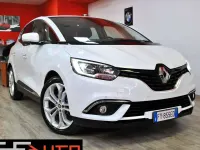 Usata Renault Scénic IV 120 CV (88 kW) 2019 Bianco Monovolume