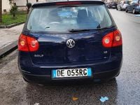 Usata VW Golf 102 CV (75 kW) 2007 Blu Berlina