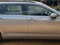 Usata VW Passat Business 150 CV (110 kW) 2017 Grigio Station wagon