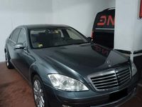 Usata Mercedes S500 388 CV (285 kW) 2008 Grigio Berlina