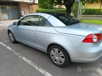 Usata VW Eos 150 CV (110 kW) 2007 Grigio Cabrio