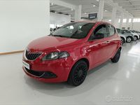 Gebraucht Lancia Ypsilon Gold 69 PS (50 kW) 2022 Rot Kleinwagen