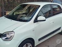 Usata Renault Twingo 60 kW (82 CV) 2021 Verde Utilitaria