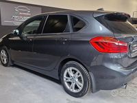 Usata BMW 220 Luxury Line 190 CV (139 kW) 2017 Grigio Station wagon