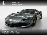 Usata Ferrari 296 829 CV (609 kW) 2023 Grigio Coupé