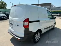 Usata Ford Transit 75 CV (55 kW) 2018 Bianco Berlina