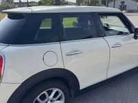 Usata Mini One D Business 95 CV (69 kW) 2015 Utilitaria