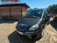 Usata Lancia Musa 95 CV (69 kW) 2011 Grigio Monovolume