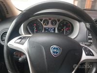 Usata Lancia Delta Silver 120 CV (88 kW) 2013 Bianco Utilitaria