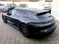 Usata Porsche Taycan Performance Package 350 kW (476 CV) 2022 Grigio Station wagon