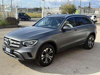Usata Mercedes GLC300e 211 CV (155 kW) 2021 Grigio opaco SUV