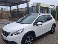 Usata Peugeot 2008 120 CV (88 kW) 2016 Bianco SUV