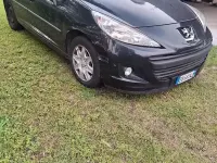 Usata Peugeot 207 68 CV (50 kW) 2010 Nero Berlina