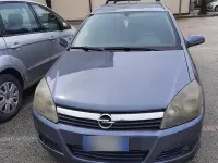 Usata Opel Astra 101 CV (74 kW) 2006 Grigio Station wagon