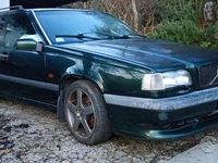 Usata Volvo 850 211 CV (155 kW) 1995 Verde Station wagon