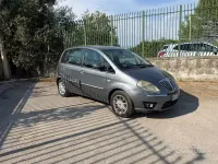 Usata Lancia Musa 90 CV (66 kW) 2008 Grigio Monovolume