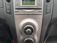 Usata Toyota Yaris Sol 90 CV (66 kW) 2006 Berlina