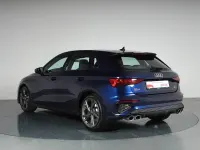 Usata Audi S3 Sport 310 CV (228 kW) 2023 Blu navarra metallizzato Berlina