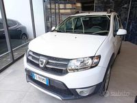Usata Dacia Sandero Stepway 90 CV (66 kW) 2016 Bianco Berlina