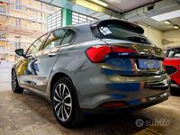 Usata Fiat Tipo Lounge 120 CV (88 kW) 2017 Grigio Berlina