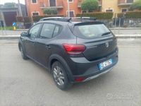 Usata Dacia Sandero 90 CV (66 kW) 2021 Grigio Utilitaria