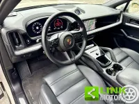 Usata Porsche Cayenne Sport 352 CV (258 kW) 2025 Bianco SUV