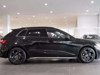 Usata Audi A3 S-Line 150 CV (110 kW) 2024 Mythosschwarz metallic Berlina
