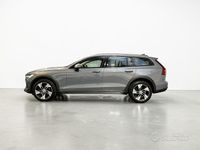 Usata Volvo V60 CC Ultimate 197 CV (144 kW) 2022 Grigio Station wagon