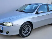 Usata Alfa Romeo 147 Distinctive 105 CV (77 kW) 2008 Utilitaria