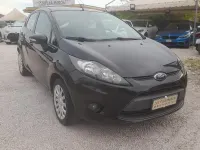 Usata Ford Fiesta 82 CV (60 kW) 2010 Nero Berlina
