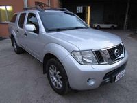 Usata Nissan Navara 231 CV (169 kW) 2012 Argento metallizzato Pick-up