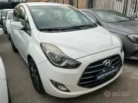 Usata Hyundai ix20 125 CV (91 kW) 2019 Bianco Utilitaria
