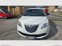 Usata Lancia Ypsilon Gold 69 CV (50 kW) 2011 Bianco Utilitaria