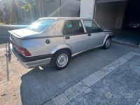 Usata Alfa Romeo 75 1991 Grigio Berlina