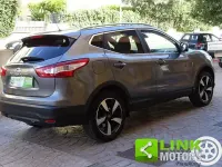 Usata Nissan Qashqai Tekna 131 CV (96 kW) 2016 Grigio SUV