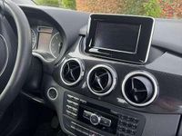 Usata Mercedes B180 Executive 109 CV (80 kW) 2013 Bianco Utilitaria