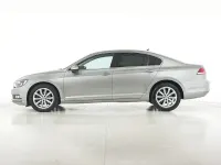 Usata VW Passat Business 120 CV (88 kW) 2017 Argento Berlina